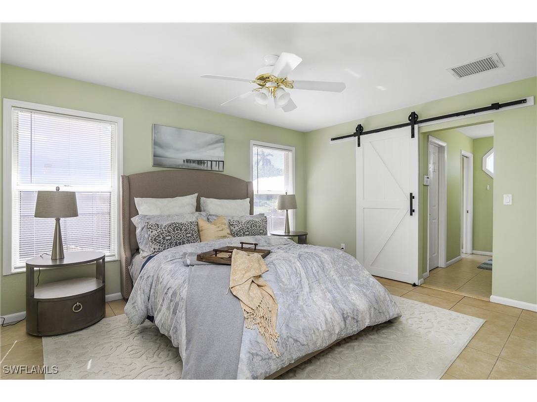 2560 11th Circle Naples FL 34103 225010275 image19