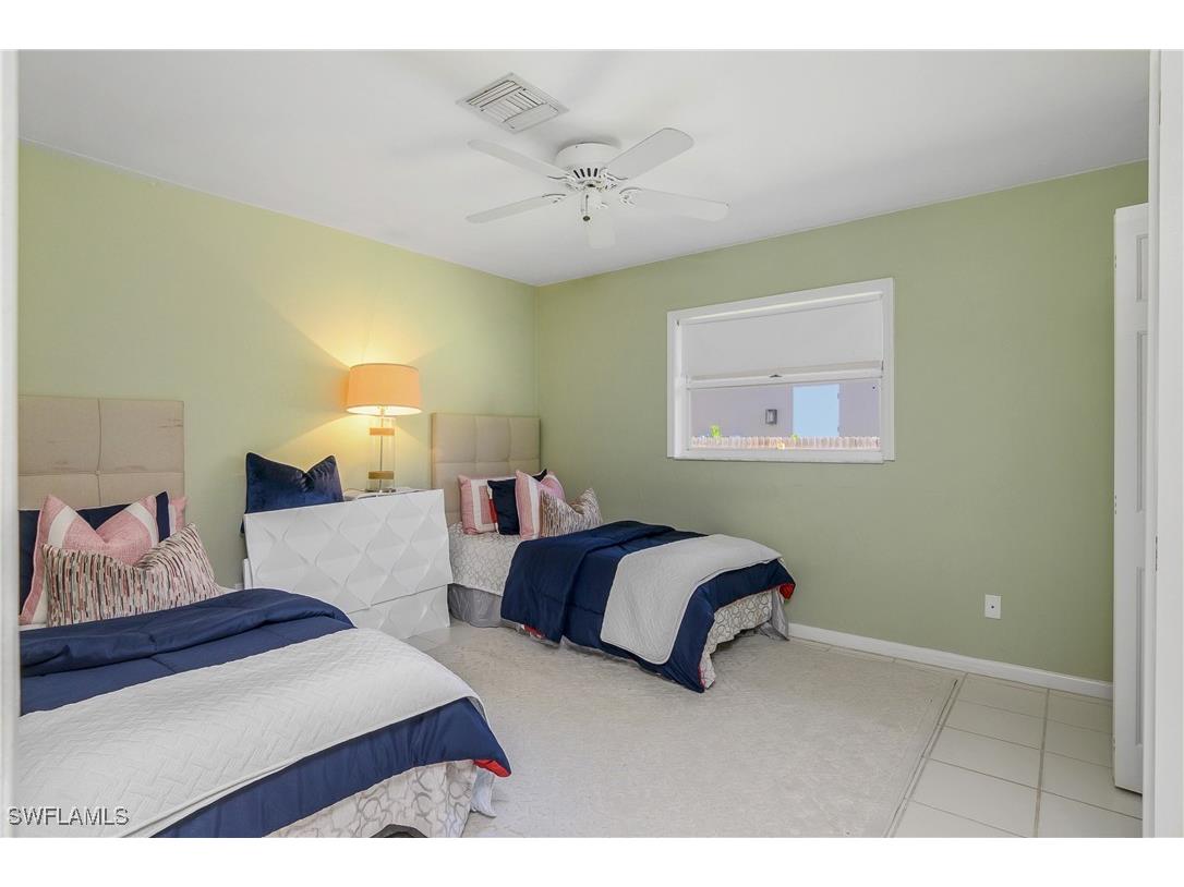 2560 11th Circle Naples FL 34103 225010275 image22