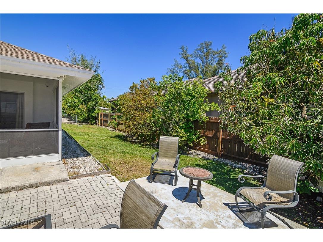 2560 11th Circle Naples FL 34103 225010275 image27