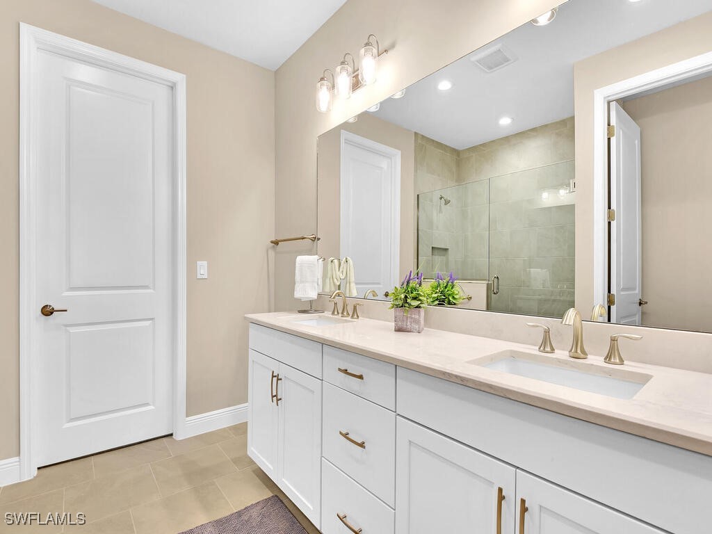 2561 Seychelles Drive #308 Naples FL 34112 225022082 image11