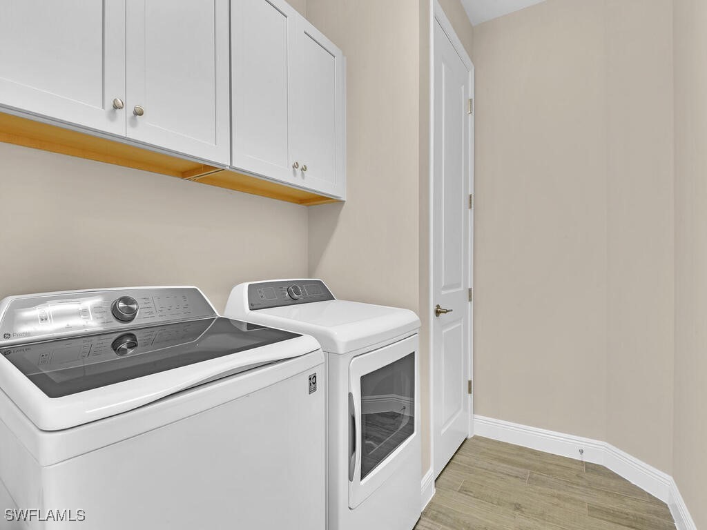 2561 Seychelles Drive #308 Naples FL 34112 225022082 image20