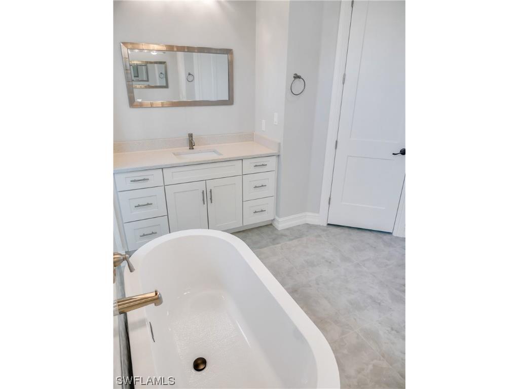 2563 SW 27th Avenue Cape Coral FL 33914 223043440 image19