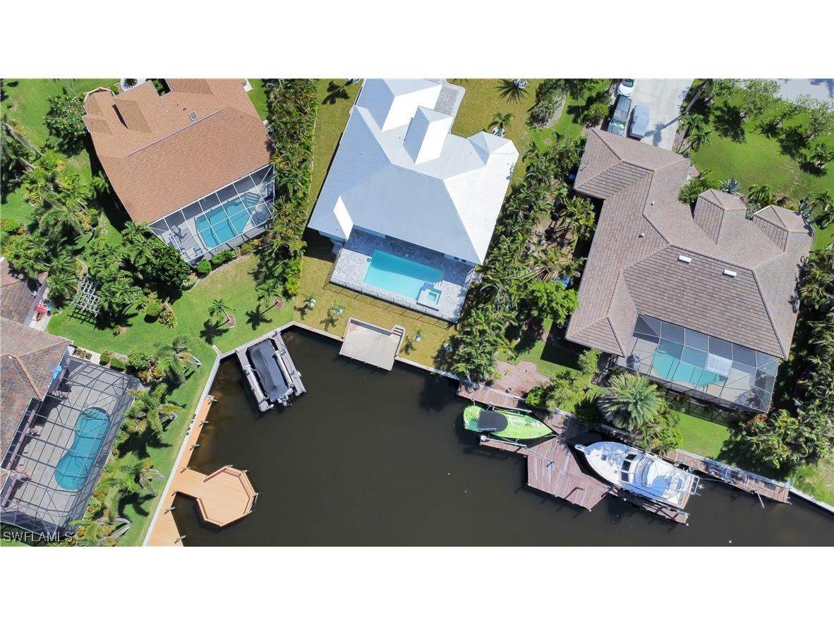 2563 SW 27th Avenue Cape Coral FL 33914 223043440 image2