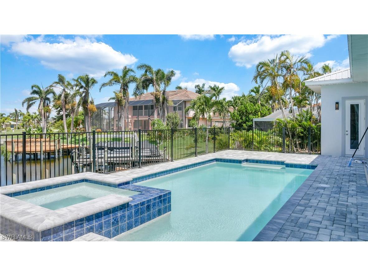 2563 SW 27th Avenue Cape Coral FL 33914 223043440 image23