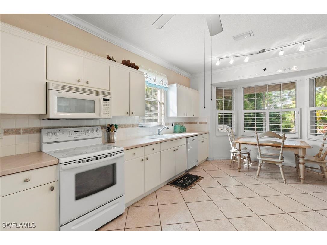 25731 Old Gaslight Drive Bonita Springs FL 34135 225048764 image11