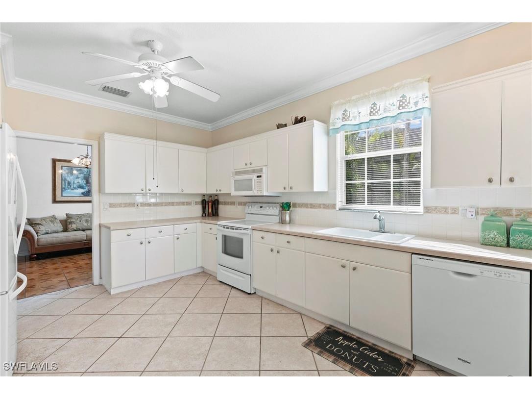 25731 Old Gaslight Drive Bonita Springs FL 34135 225048764 image9