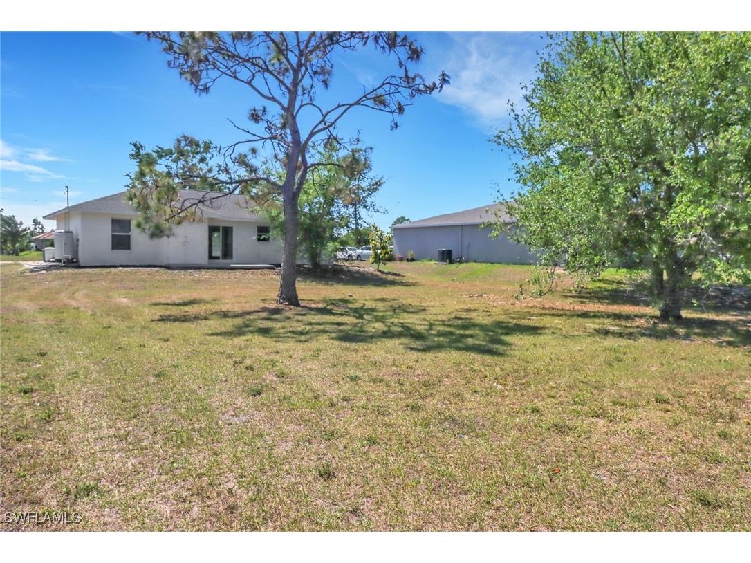 2575 39th Avenue NE Naples FL 34120 225039708 image9