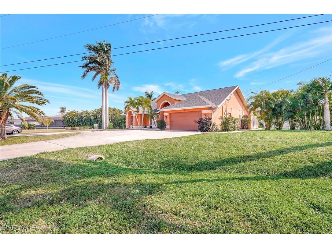 2580 SW 26th Terrace Cape Coral FL 33914 225016001 image1