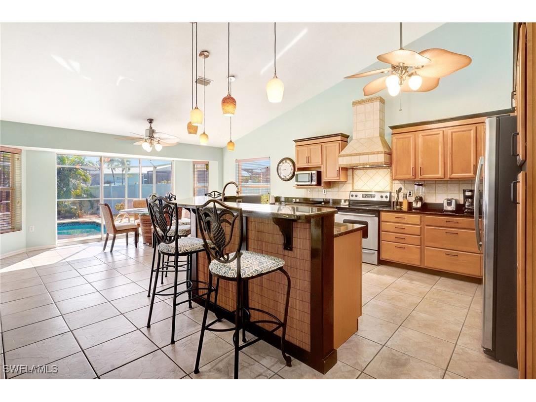 2580 SW 26th Terrace Cape Coral FL 33914 225016001 image8