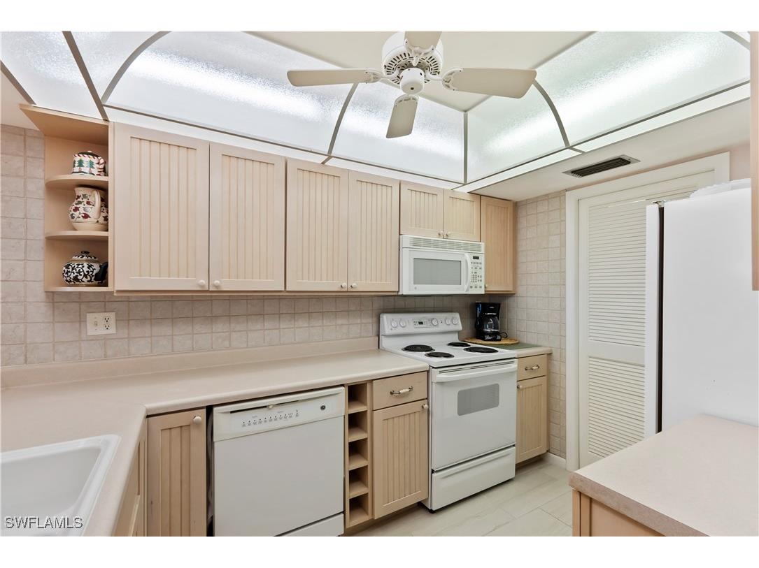 25900 Hickory Boulevard #405 Bonita Springs FL 34134 225027339 image9