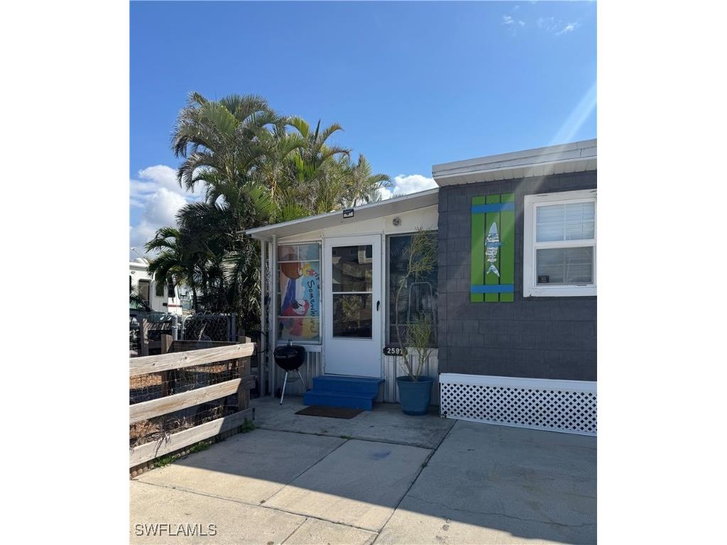 2591 Cay Cove Matlacha FL 33993 225013630 image3