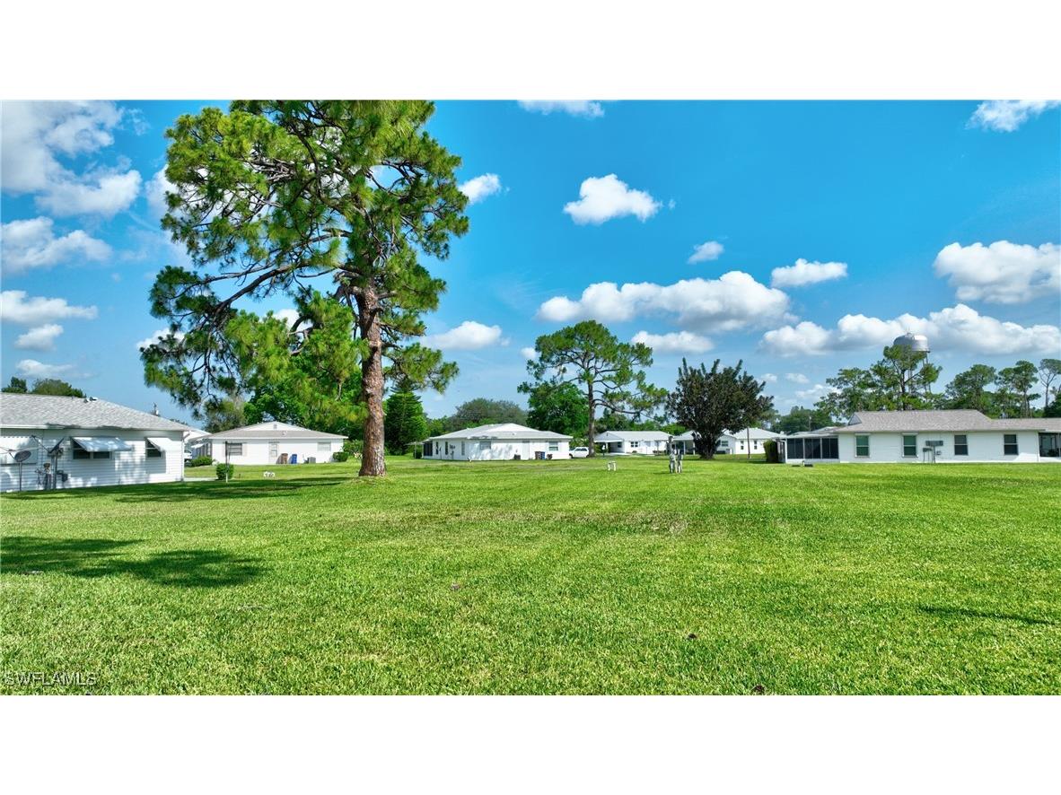 26 Pinewood Boulevard Lehigh Acres FL 33936 225048898 image33