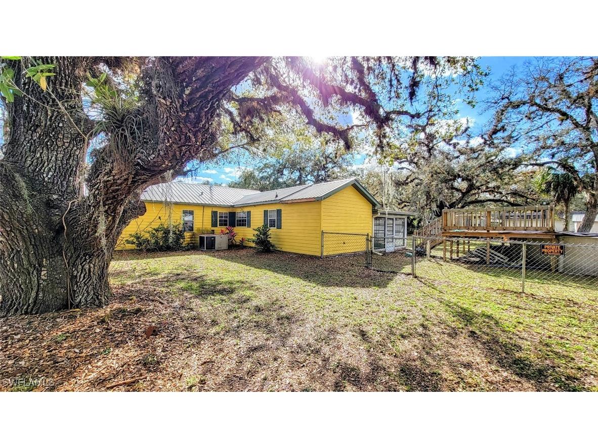 260 Fraser Avenue Labelle FL 33935 225016806 image3