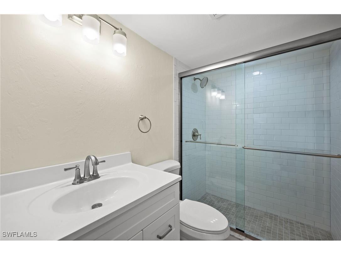 260 Southbay Drive #207 Naples FL 34108 225036741 image11