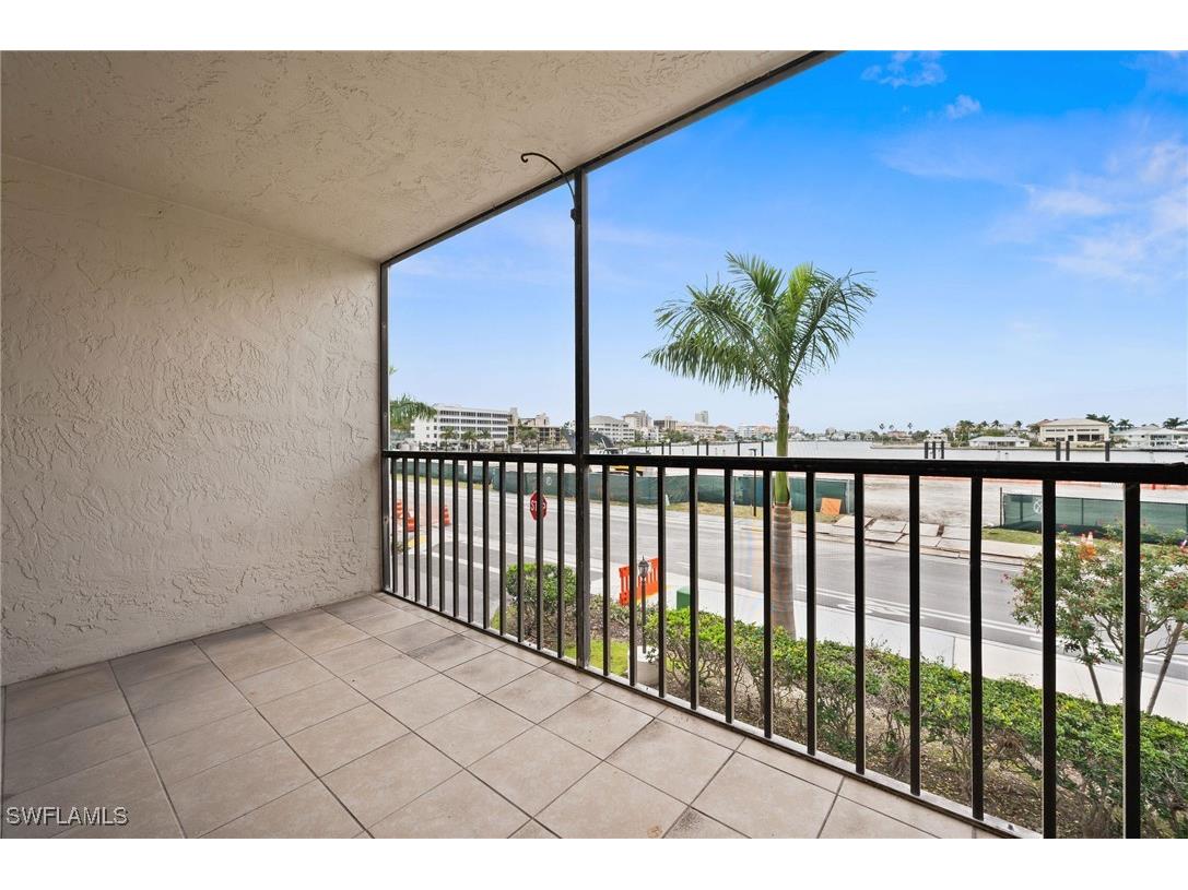 260 Southbay Drive #207 Naples FL 34108 225036741 image16