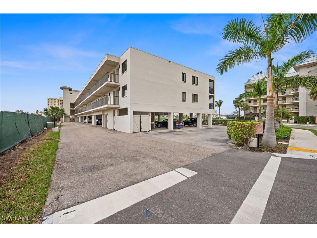260 Southbay Drive #207 Naples FL 34108 225036741 image17