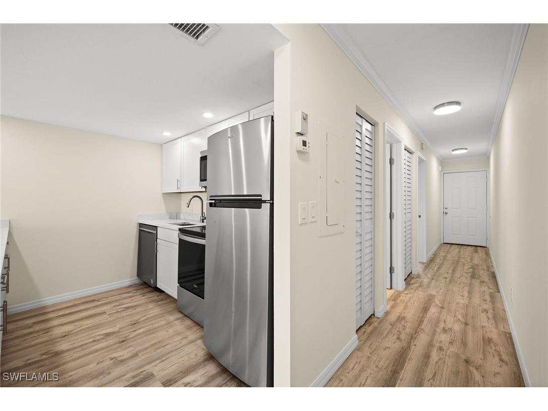 260 Southbay Drive #207 Naples FL 34108 225036741 image3