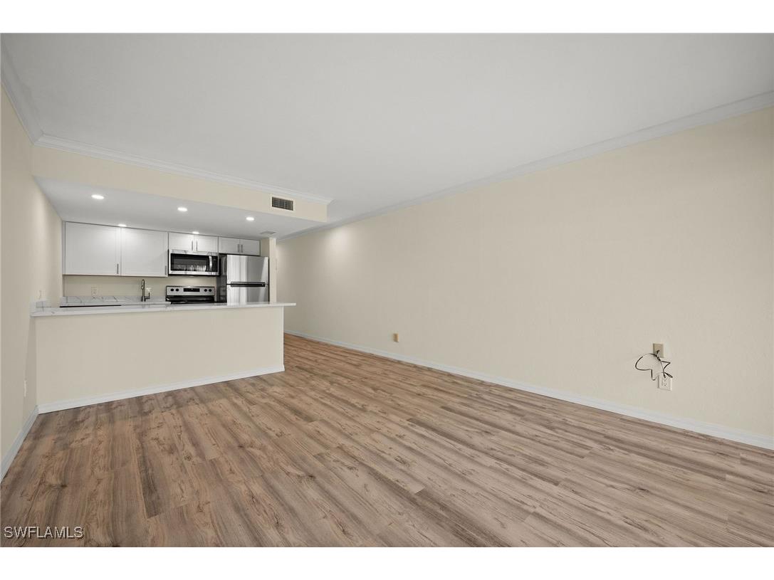 260 Southbay Drive #207 Naples FL 34108 225036741 image4