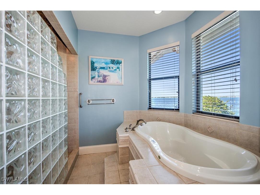 2600 Mcgregor Boulevard Fort Myers FL 33901 225002851 image29