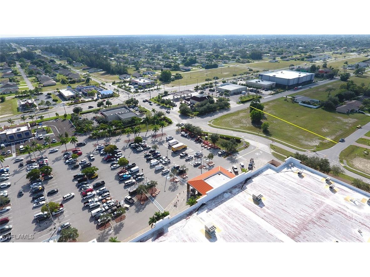 2606 SW 8th Place Cape Coral FL 33914 224086372 image6