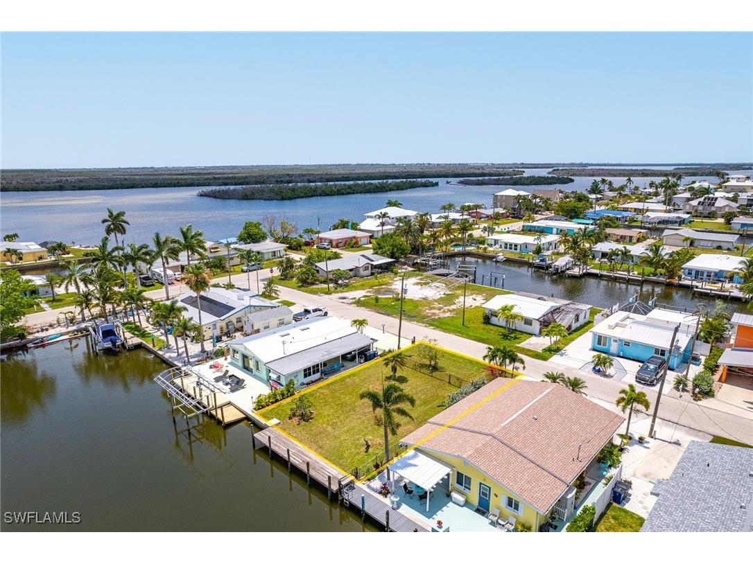 2609 Bayshore Drive Matlacha FL 33993 225046179 image13