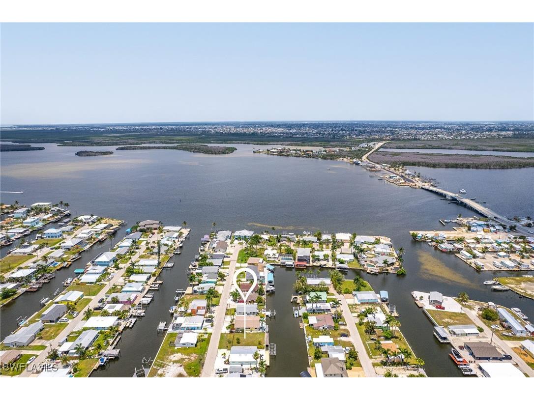 2609 Bayshore Drive Matlacha FL 33993 225046179 image16