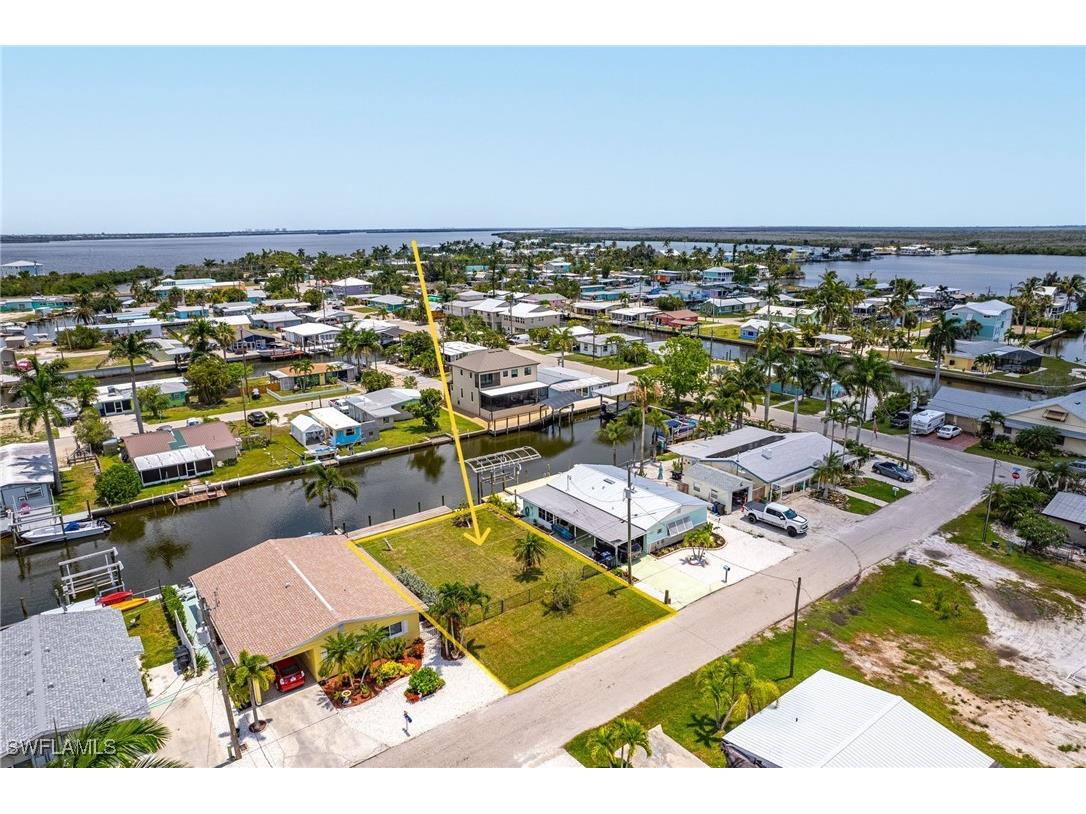 2609 Bayshore Drive Matlacha FL 33993 225046179 image3