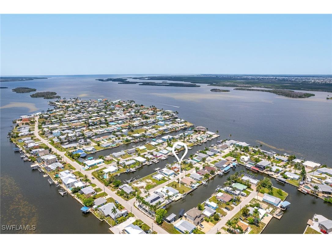 2609 Bayshore Drive Matlacha FL 33993 225046179 image4