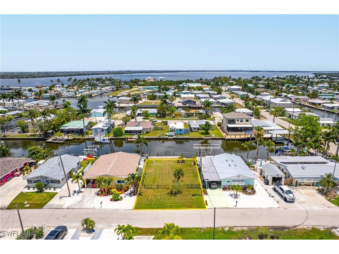 2609 Bayshore Drive Matlacha FL 33993 225046179 image8