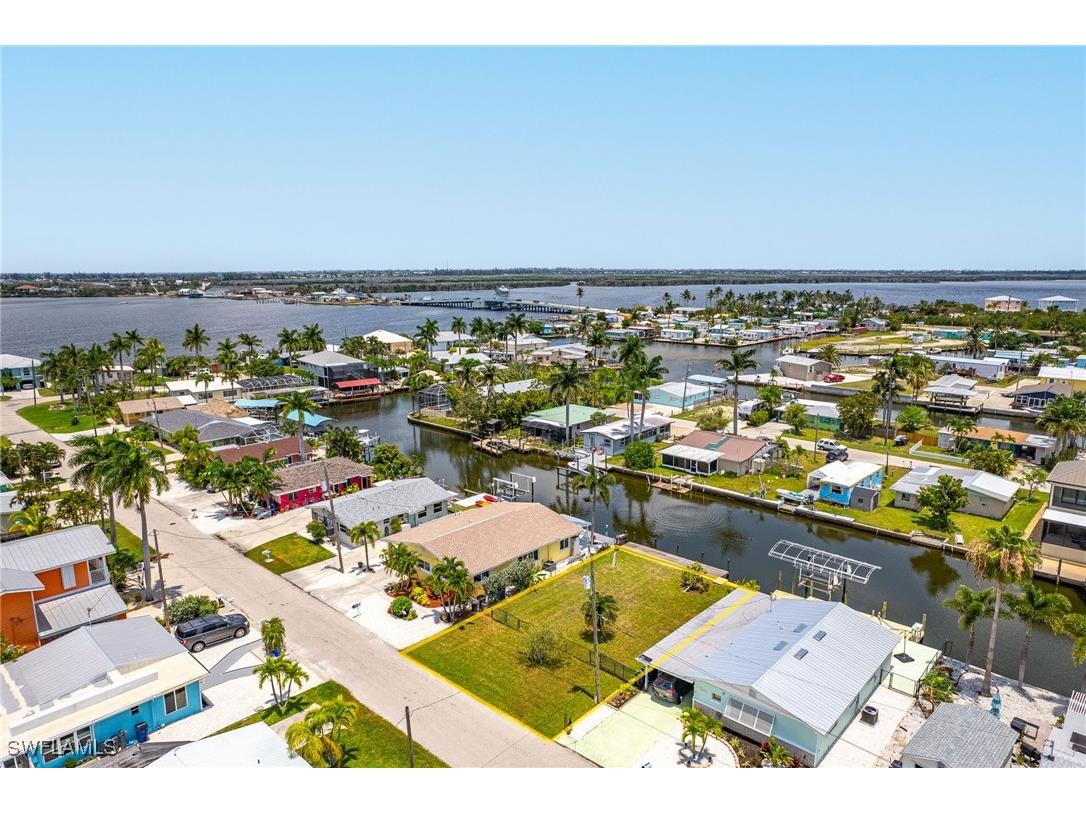 2609 Bayshore Drive Matlacha FL 33993 225046179 image9