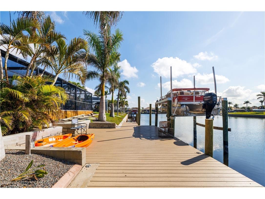2610 SW 46th Terrace Cape Coral FL 33914 225013435 image2