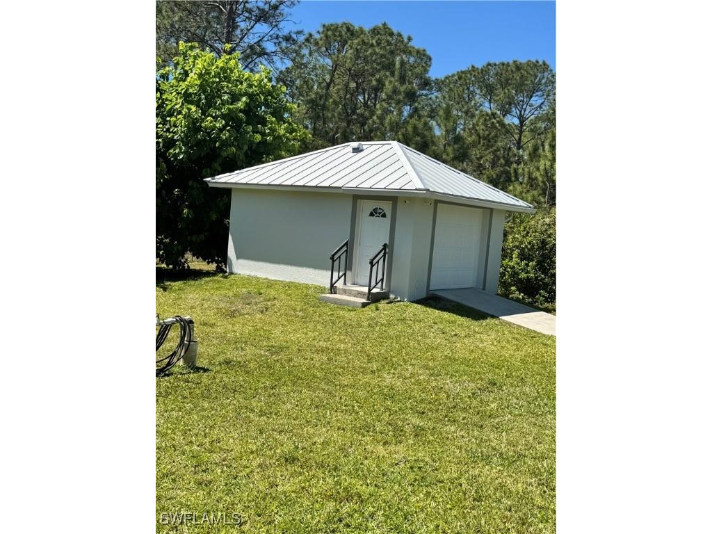 2618 35th Avenue NE Naples FL 34120 225031680 image5