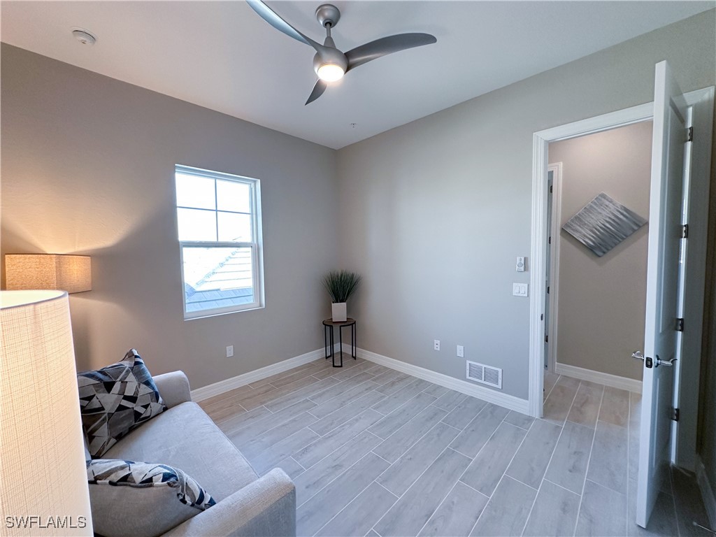 262 Indies Dr #201 Naples FL 34114 225044828 image27