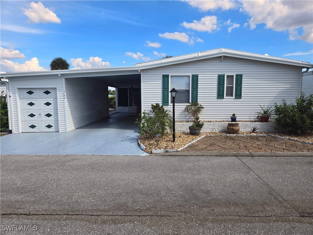 262 Palmer Boulevard North Fort Myers FL 33903 225045358 image1