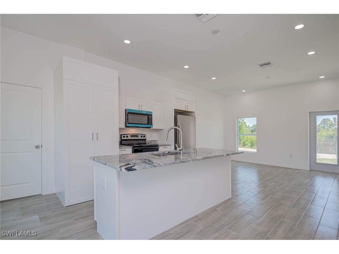 2620 57th Street W Lehigh Acres FL 33971 225000069 image7