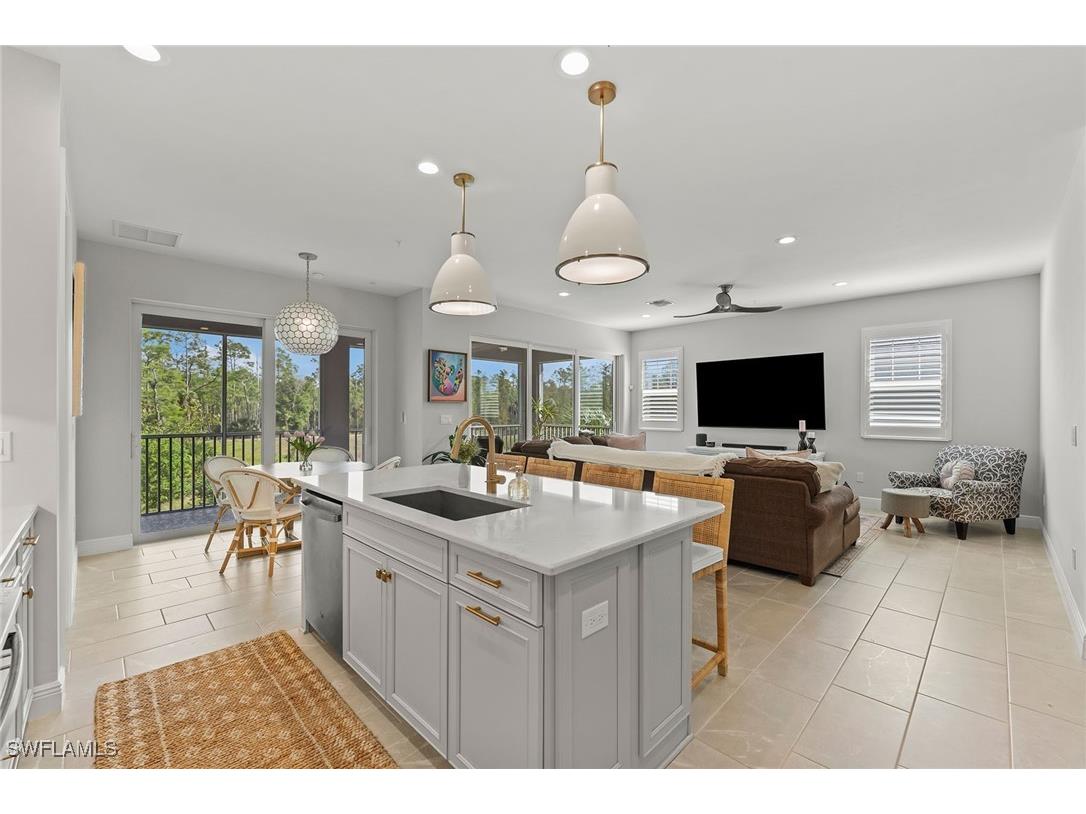 2620 Seychelles Circle #1308 Naples FL 34112 225034506 image13