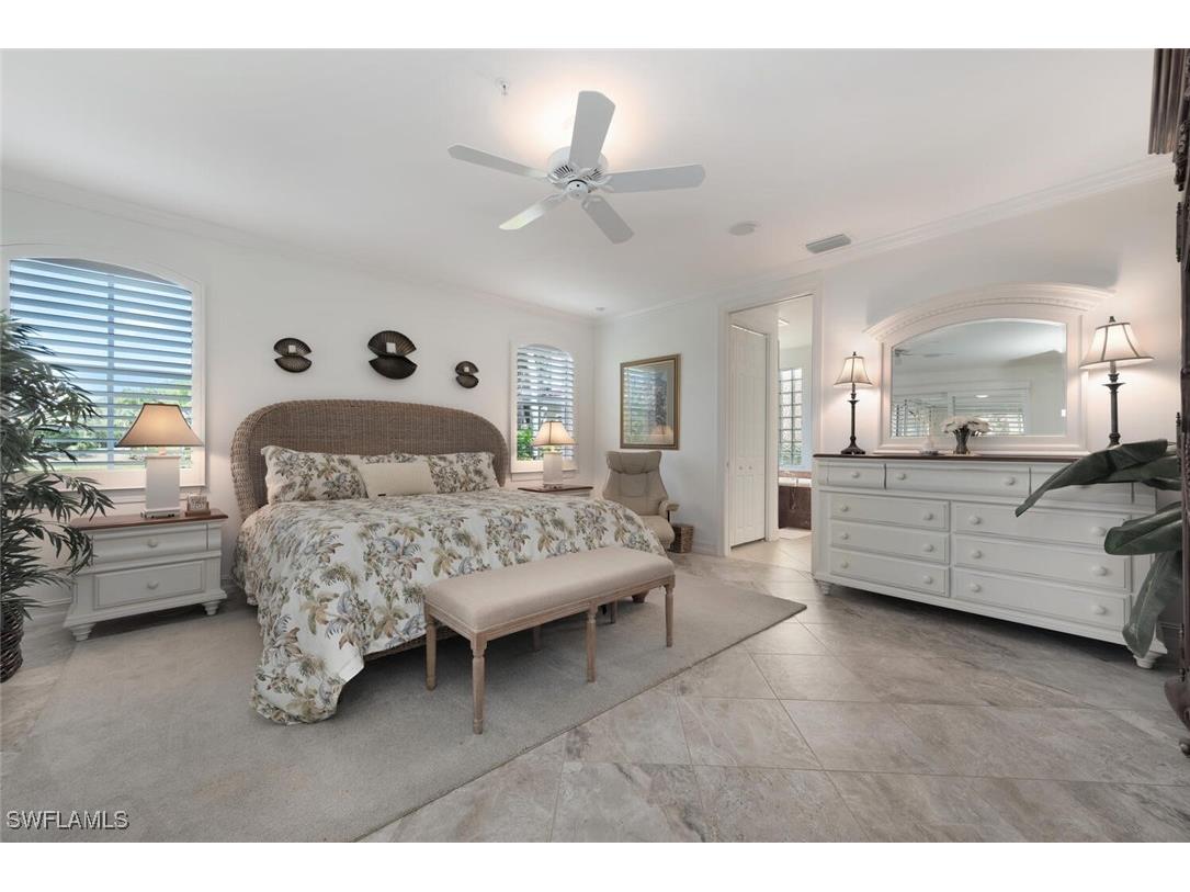 2625 Estrella Court #15-1 Naples FL 34109 225033779 image6