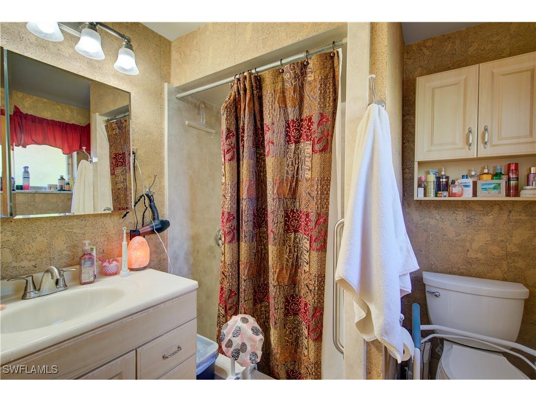 2627 Mcgregor Boulevard Fort Myers FL 33901 225036399 image35