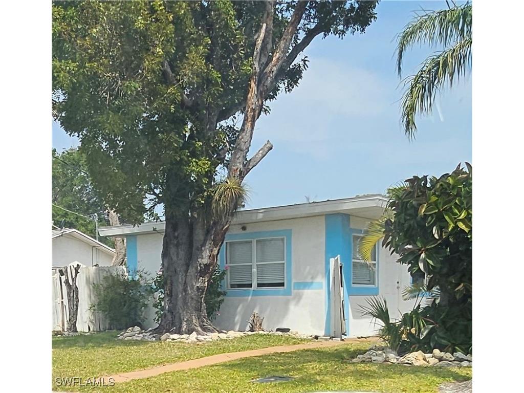 2631 Becca Avenue Naples FL 34112 225036725 image1