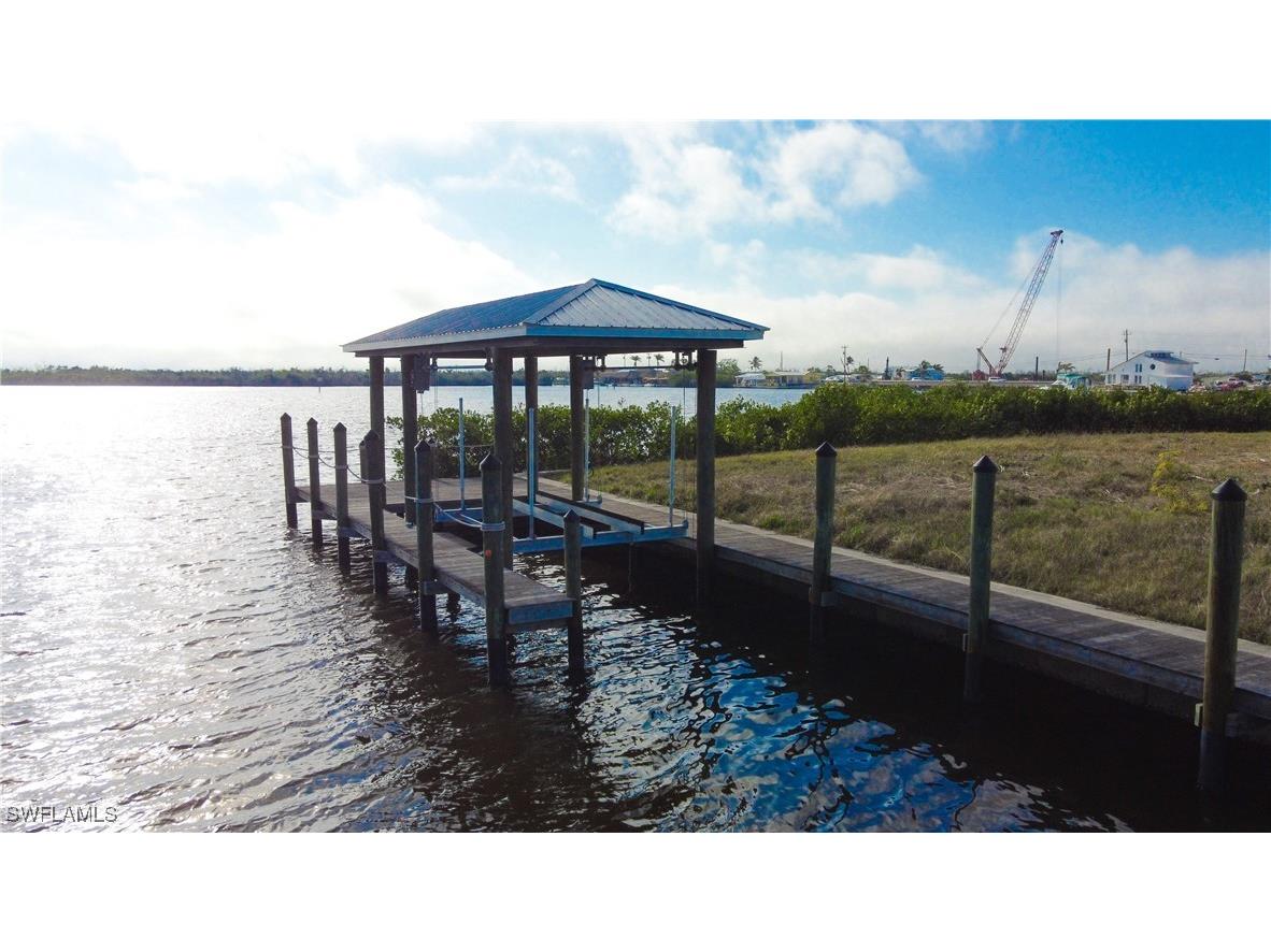 2639 Second Street Matlacha FL 33993 225000102 image14