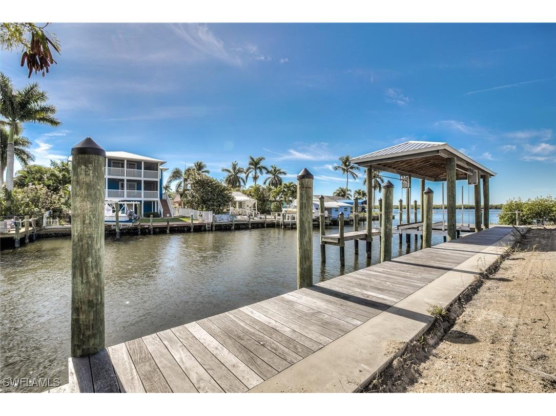 2639 Second Street Matlacha FL 33993 225000102 image15