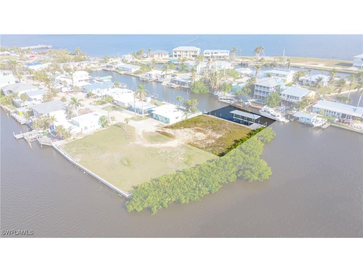 2639 Second Street Matlacha FL 33993 225000102 image6