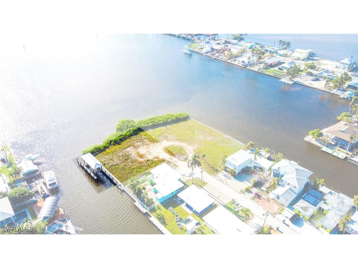 2639 Second Street Matlacha FL 33993 225000102 image9