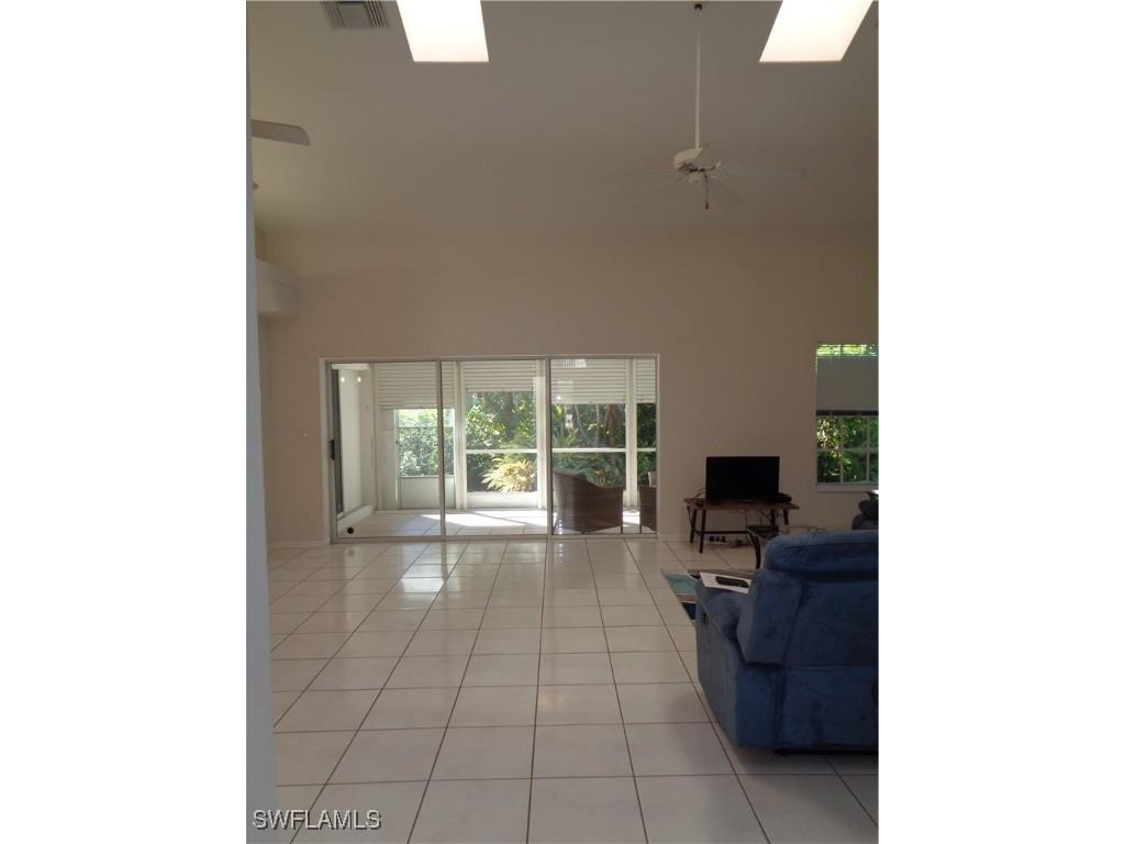 264 Perignon Place #11-3 Naples FL 34119 225026813 image2