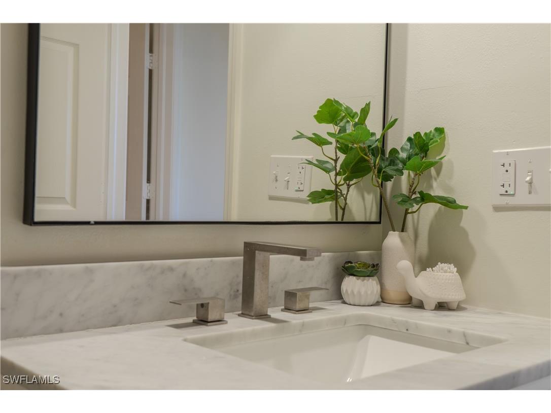 265 Deerwood Circle #10 Naples FL 34113 224074271 image25