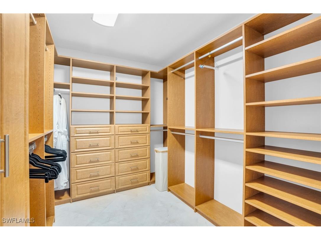 265 Indies Way #1402 Naples FL 34110 225049546 image27