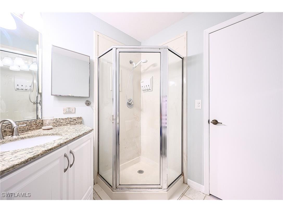 2650 Kings Lake Boulevard #6-202 Naples FL 34112 225024308 image16