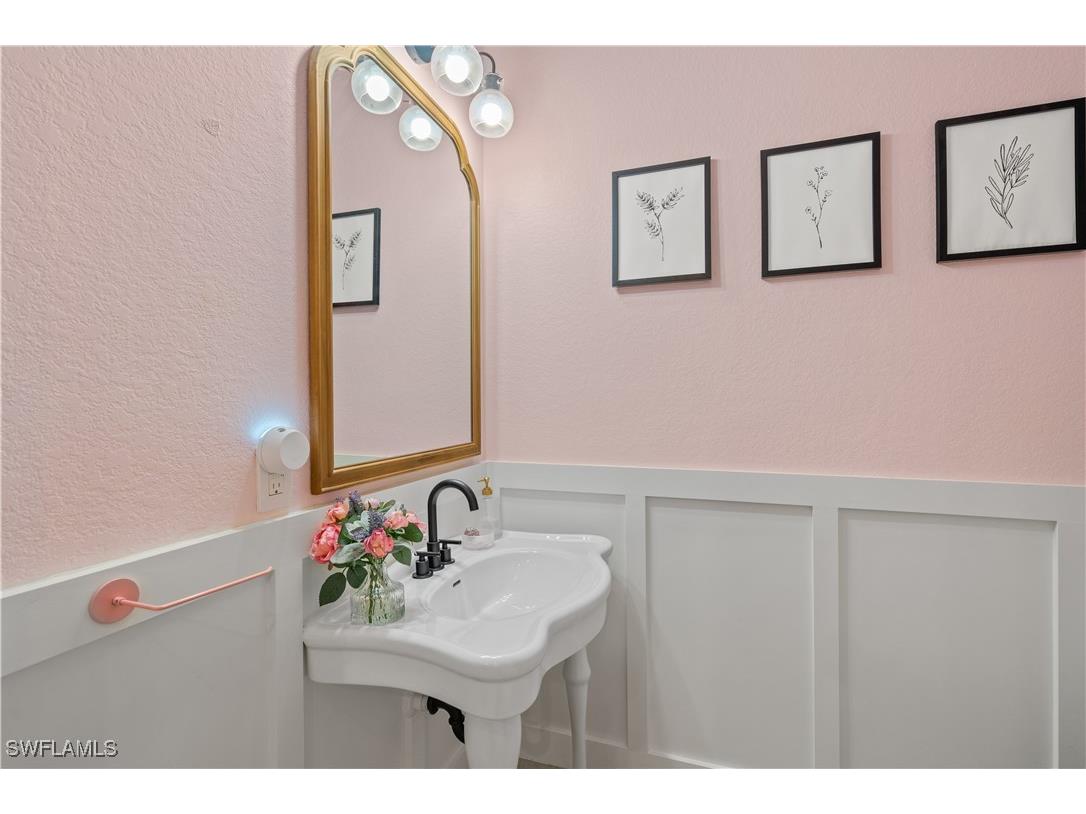 2669 Citrus Street Naples FL 34120 225001959 image9