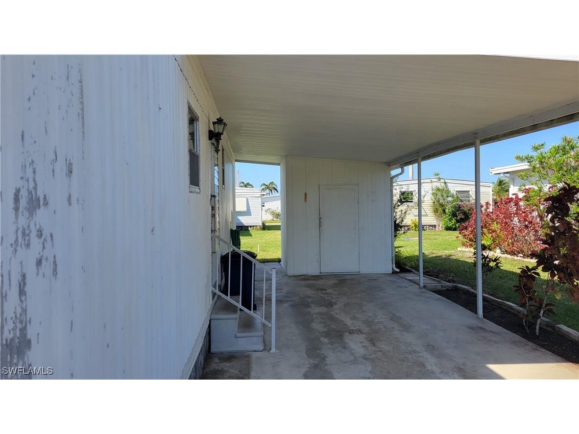 268 Shoreland Drive Fort Myers FL 33905 225044463 image2