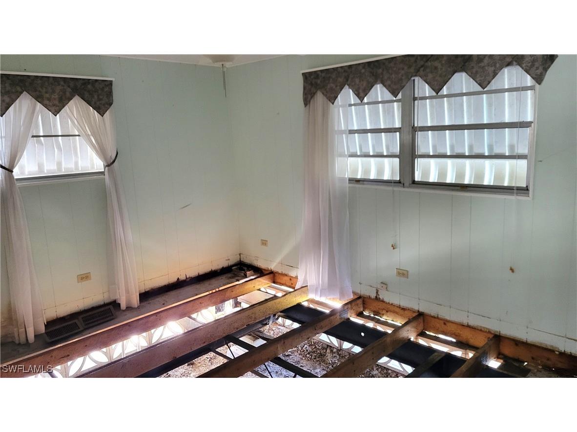 268 Shoreland Drive Fort Myers FL 33905 225044463 image5